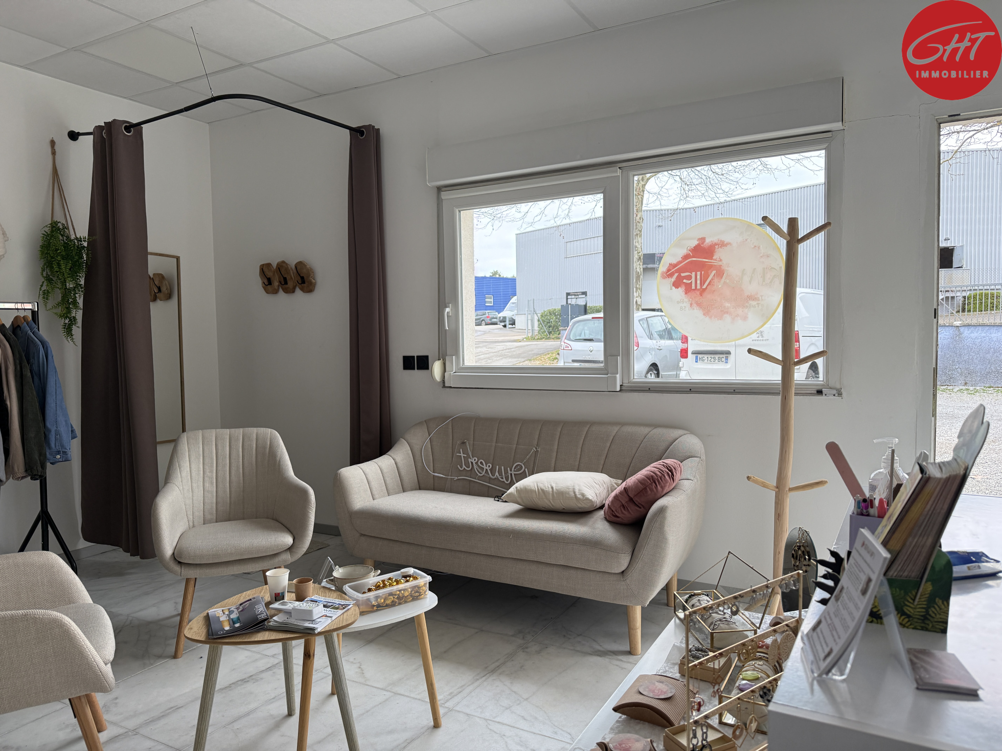 Image_4, Local commercial, Serre-les-Sapins, ref :MG 30