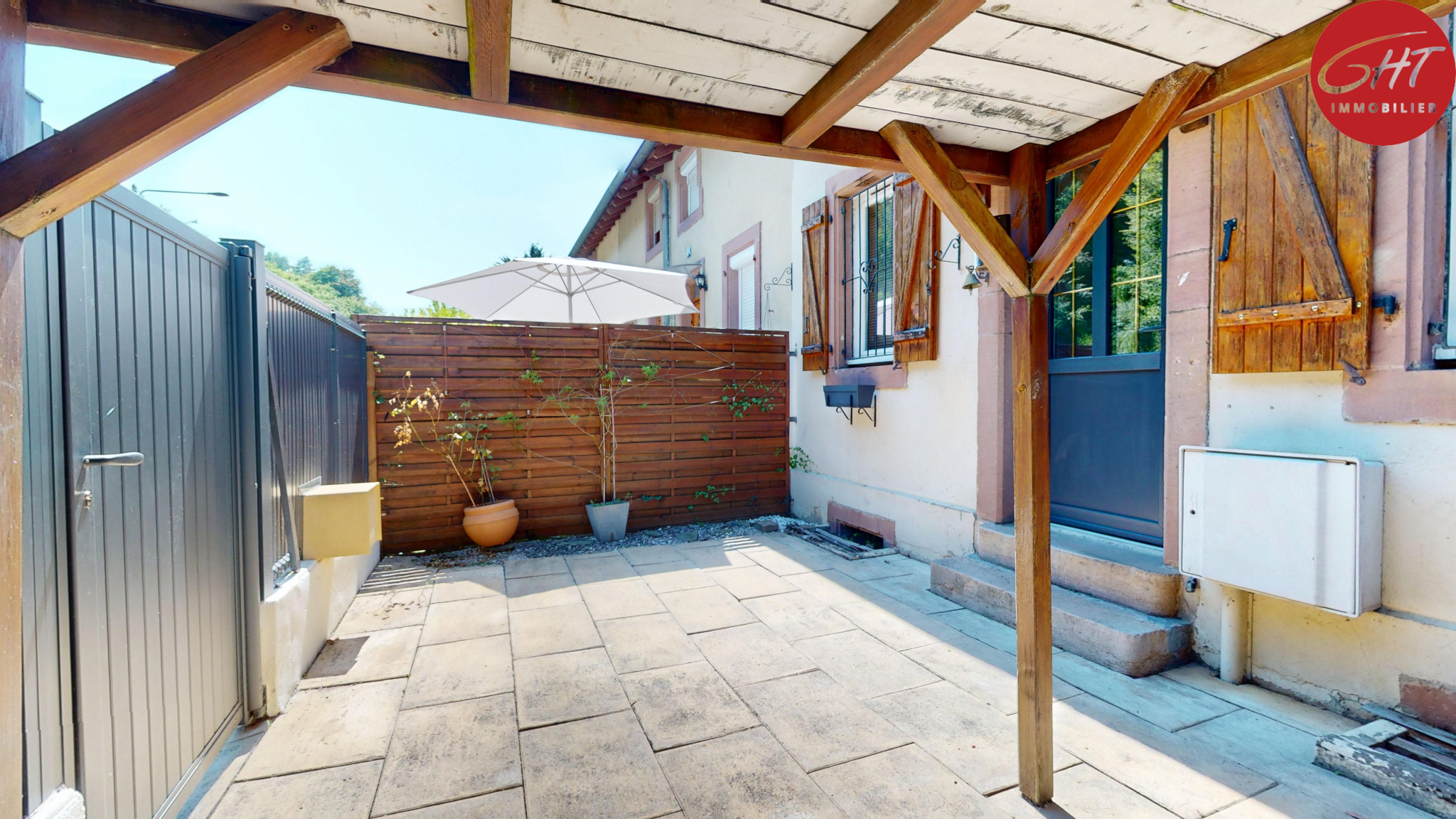 Maison 70m² — Boussières